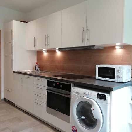 Zum Schulhaus Apartment เบอร์เกลนเกนเฟล์ด ภายนอก รูปภาพ